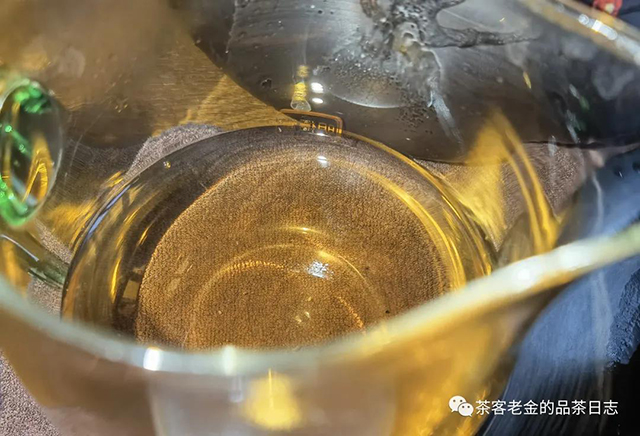 晓茶2021年大又粗普洱茶