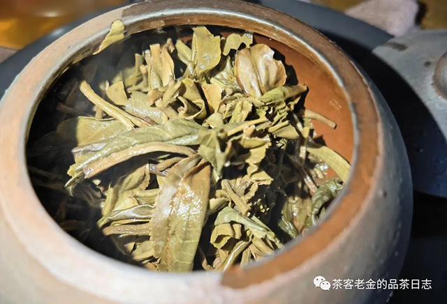 苦行茶僧2016年班盆50克小砖普洱茶