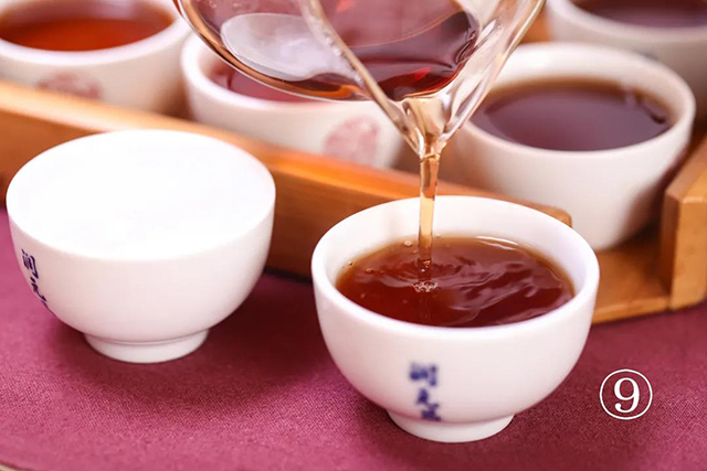 润元昌福虎临门虎饼普洱茶