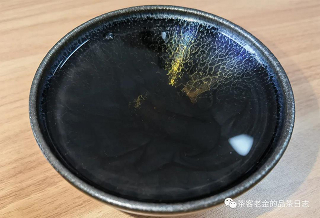 吾茶共饮98年易武大茶柱普洱茶