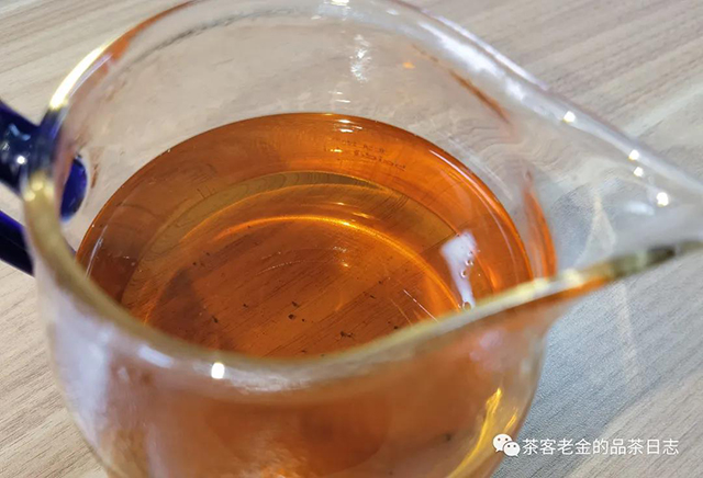 吾茶共饮98年易武大茶柱普洱茶