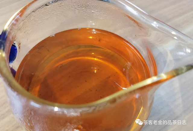 吾茶共饮98年易武大茶柱普洱茶