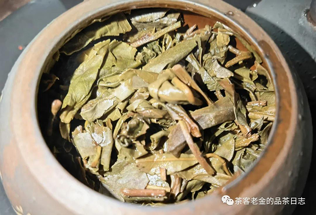 大滇号磅礴普洱茶