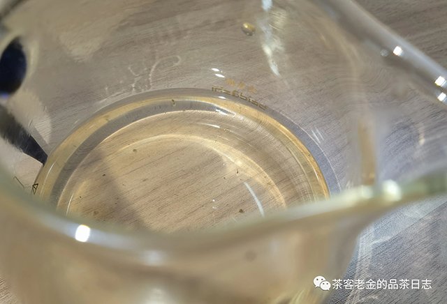 苦行茶僧2021年南糯山拔玛普洱茶