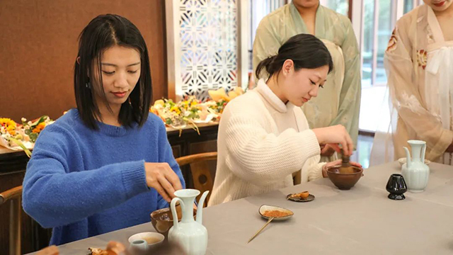 海湾茶业唐煎宋点普洱茶会