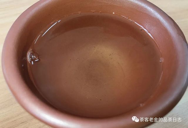 曼松茶王树单株普洱茶