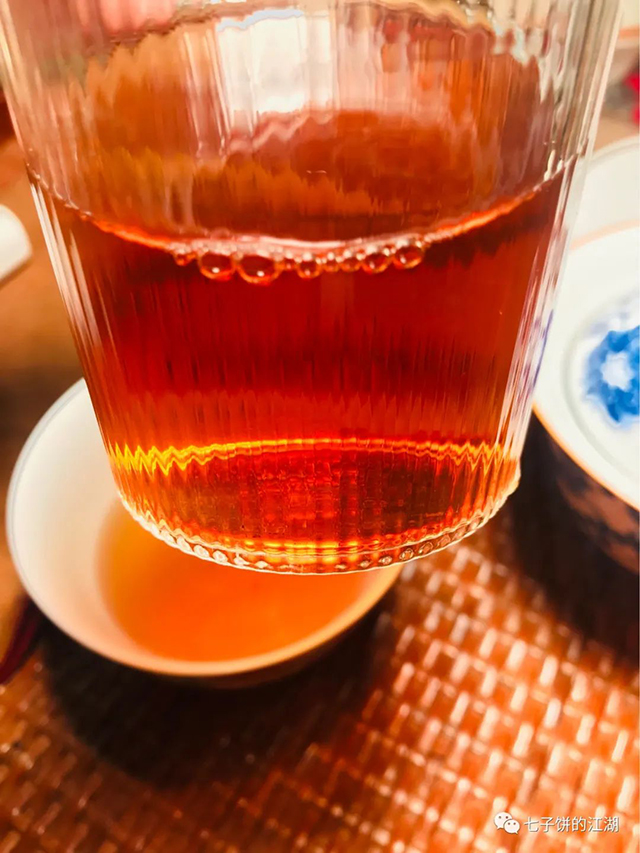 大益2005年501乌金号圆茶普洱茶