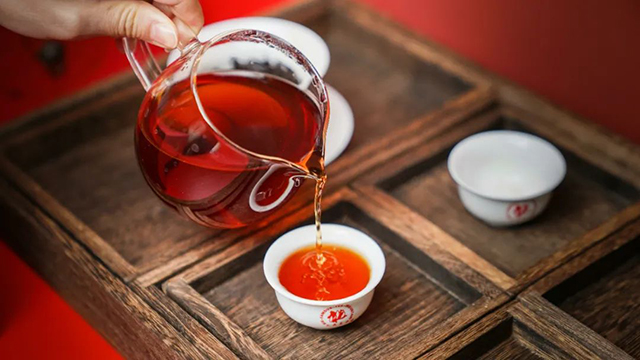 六大茶山贺开有机茶熟茶