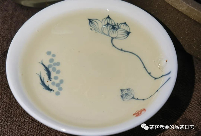 孙德忠曼松普洱茶