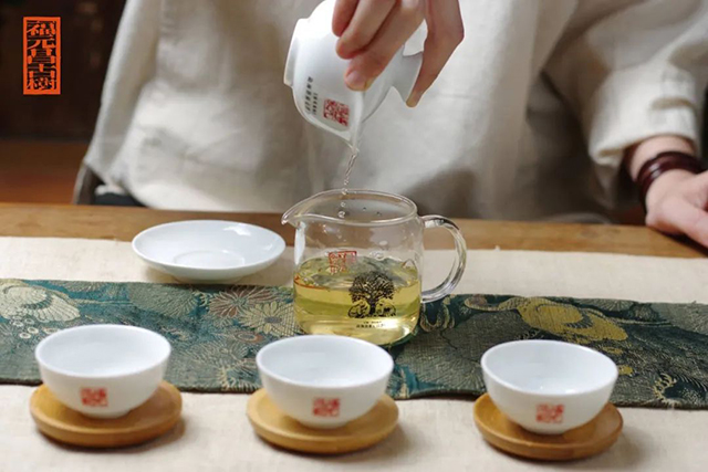 福元昌古树普洱茶