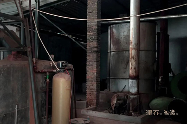 津乔前国营勐库华侨农场茶厂80年代使用的蒸青设备