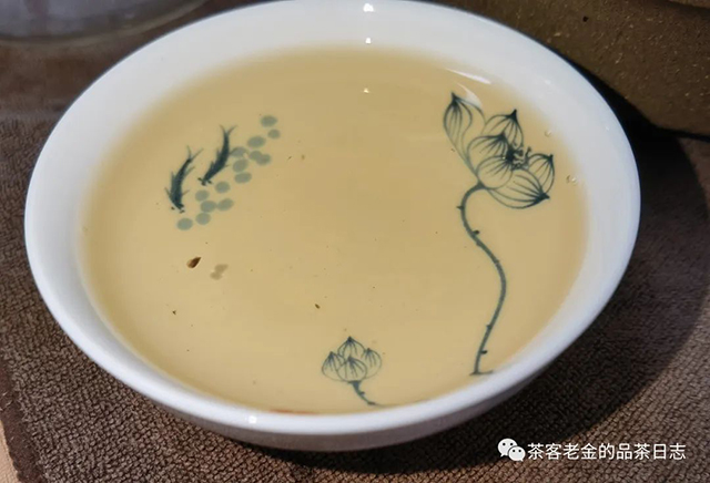 石一龙普洱茶生茶