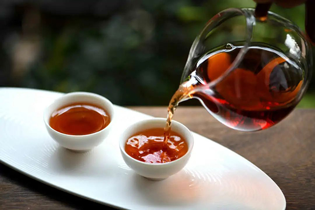龙园普洱茶膏