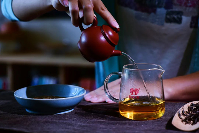 彩农茶易武十年醇普洱茶