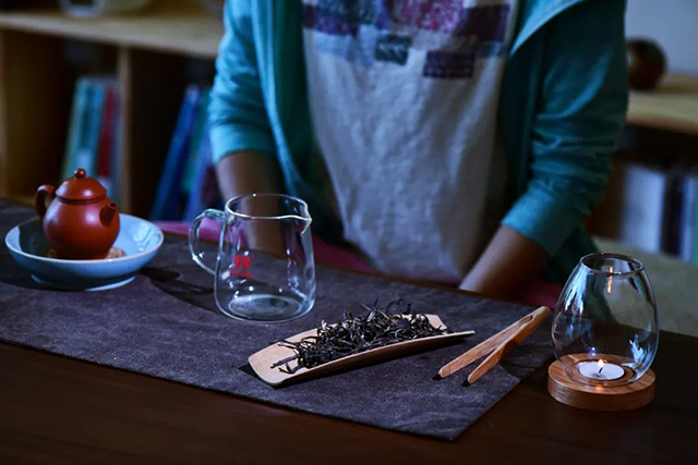 彩农茶易武十年醇普洱茶