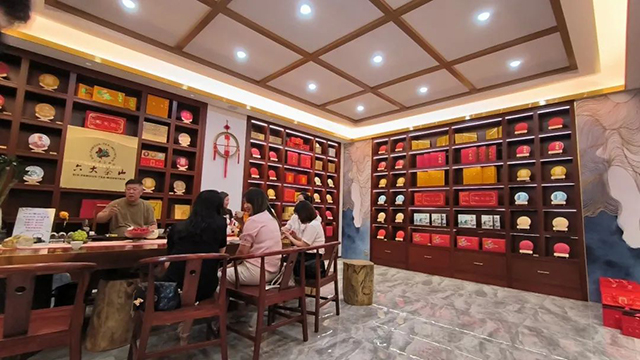 六大茶山胶州第六家分店隆重开业