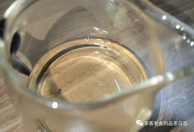 吾茶共饮2022年无量山普洱茶