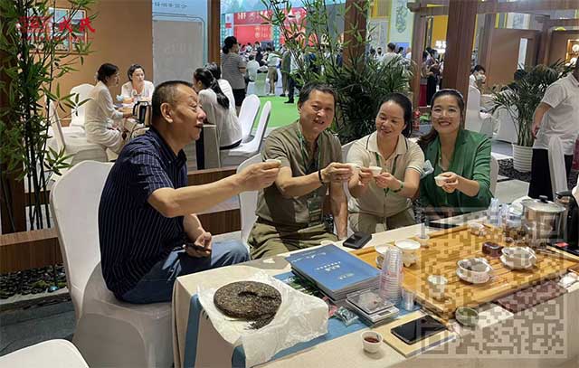 勐库戎氏闪亮西安茶博会