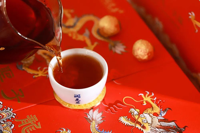 润元昌圣子龙珠生熟礼茶