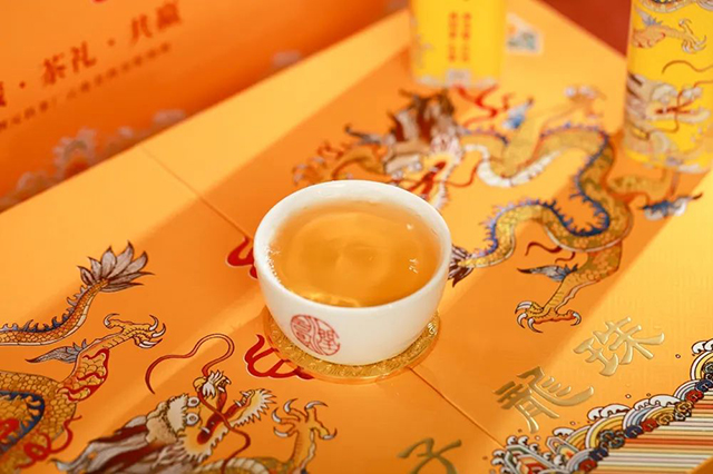 润元昌圣子龙珠生熟礼茶
