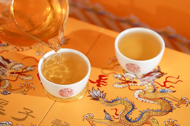 润元昌圣子龙珠生熟礼茶