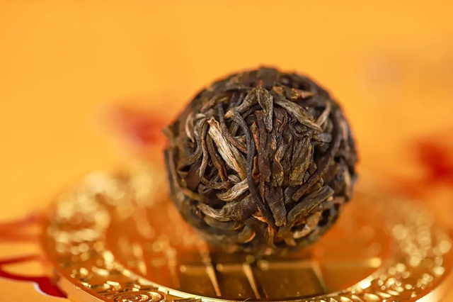 润元昌圣子龙珠生熟礼茶