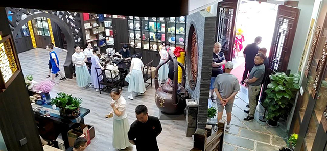 龙园号杭州上城区品牌店开业庆典暨百场茗茶会第七场隆重举行