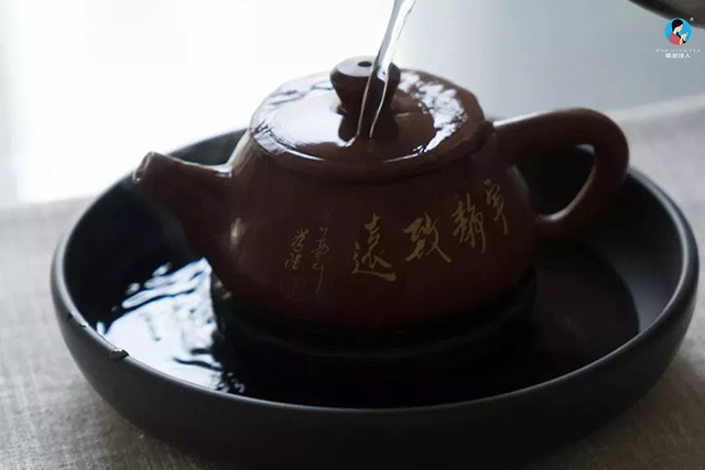 普洱茶洗茶方法