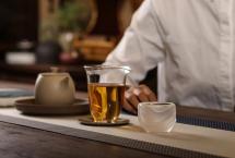 津品茶话：喝茶是循序渐进，还是“一步到位”？