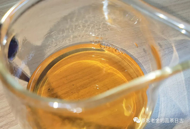 苦行茶僧2009年绿大寨普洱茶