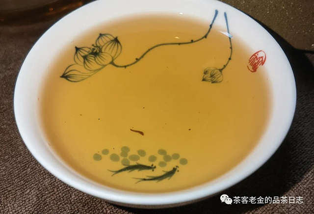 苦行茶僧2009年绿大寨普洱茶