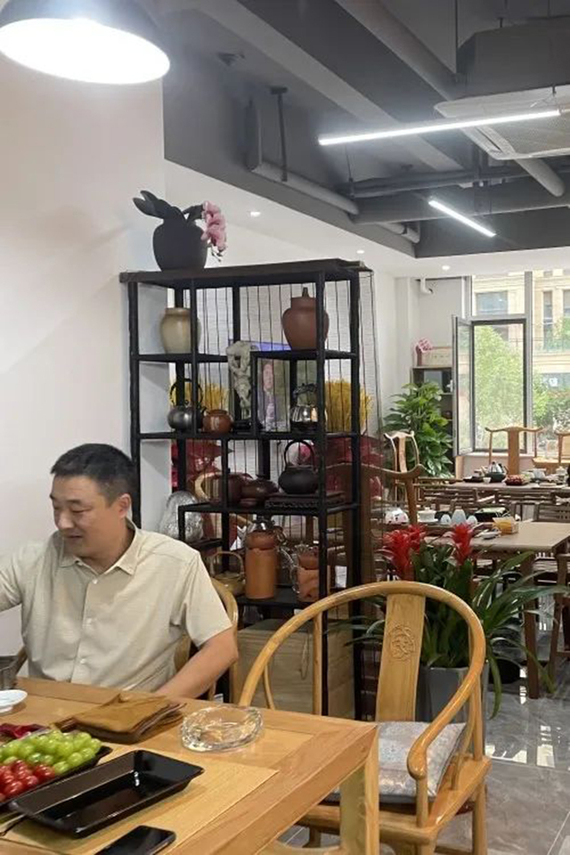 云根白茶济南高新区舜华南路店开业