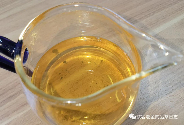 清叶集2022年白茶园单株普洱茶