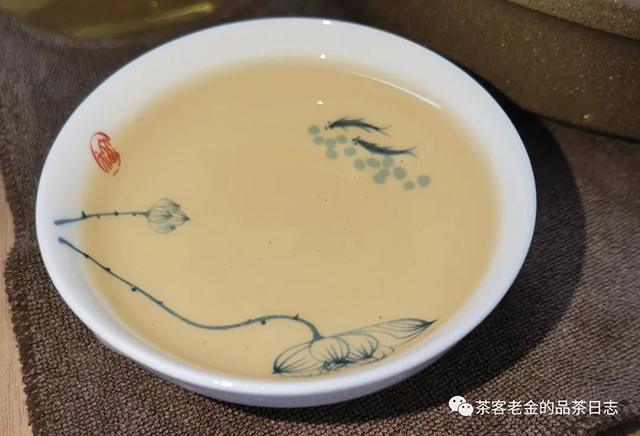 石一龙2022年明月藏鹭之九九虎啸普洱茶