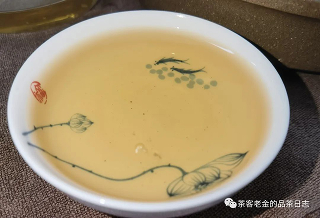 石一龙2022年明月藏鹭之九九虎啸普洱茶