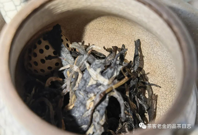 石一龙中茶公司定制茶中茶九九仙鹤青饼