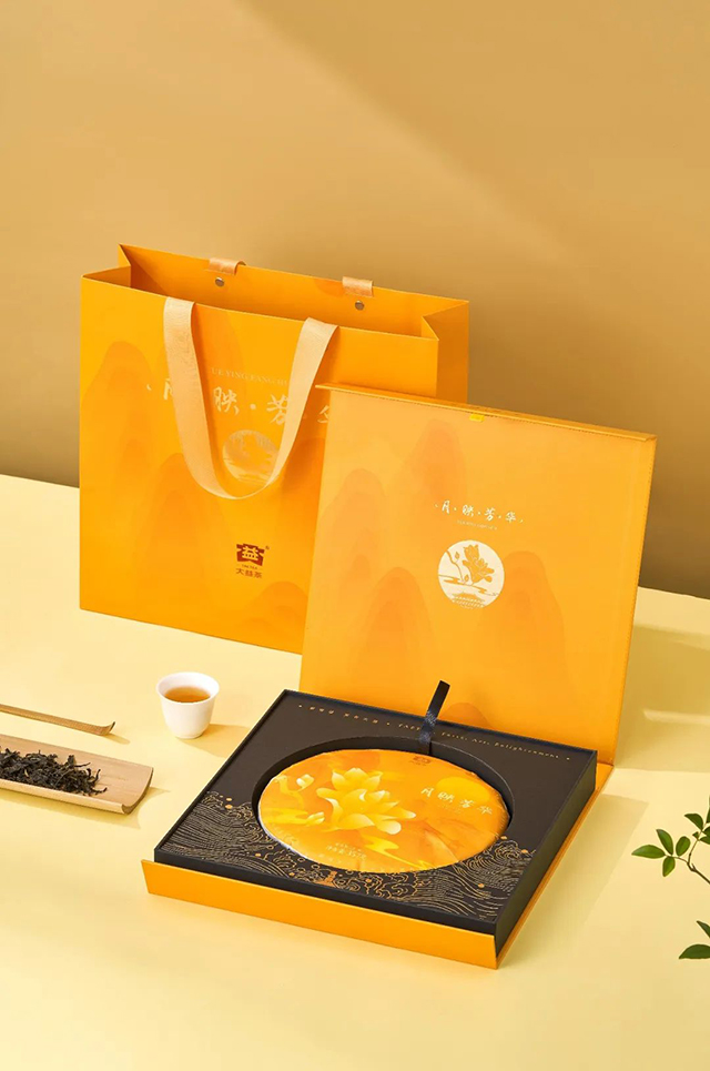 大益月映芳华普洱茶生茶