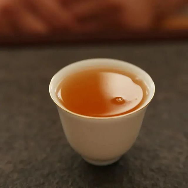 荣瑞祥2006年春茶料酸枣树老生茶