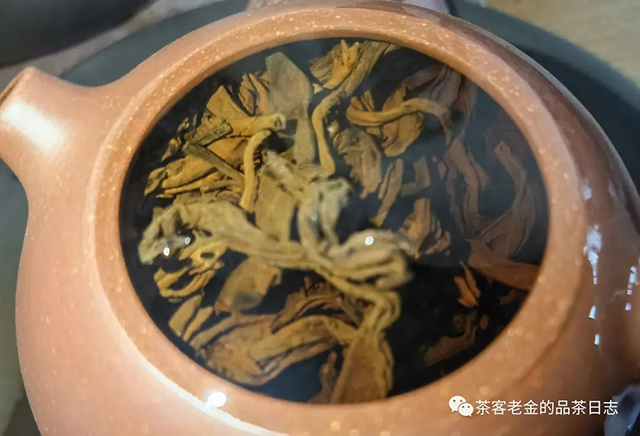 萧关茶事倚邦普洱茶熟茶