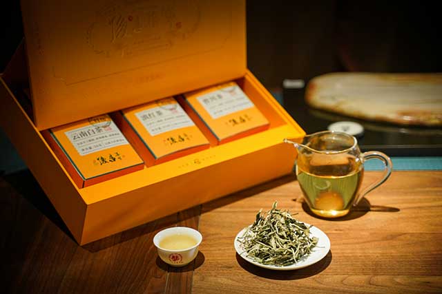 六大茶山俊昌集萃白茶茶品