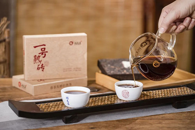 润元昌2018年一号熟砖熟茶