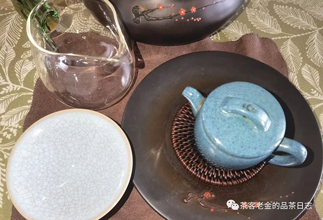 茶人壹树枼2022年林中茶语普洱茶