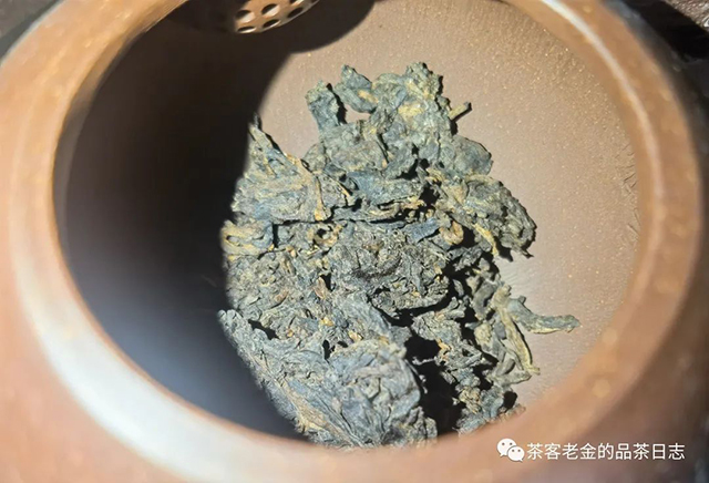 大益2006年长征纪念茶套装之跨越雪山草地记念茶熟茶