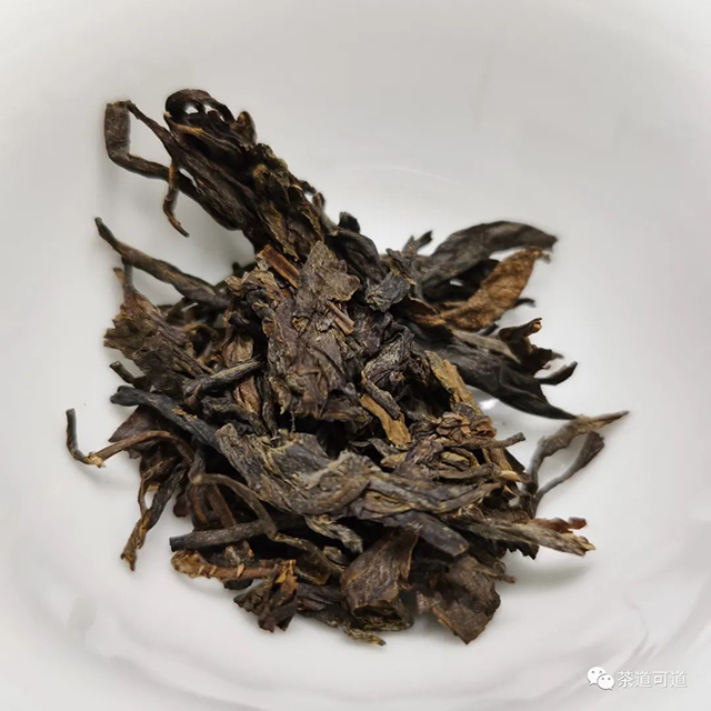 大益汉宫月普洱生茶100g小饼