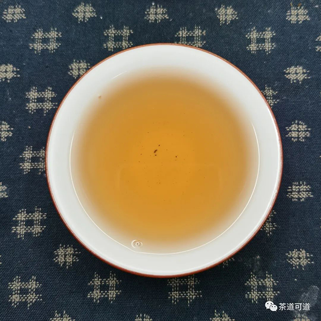 2011年大益7542藏臻十年陈普洱茶