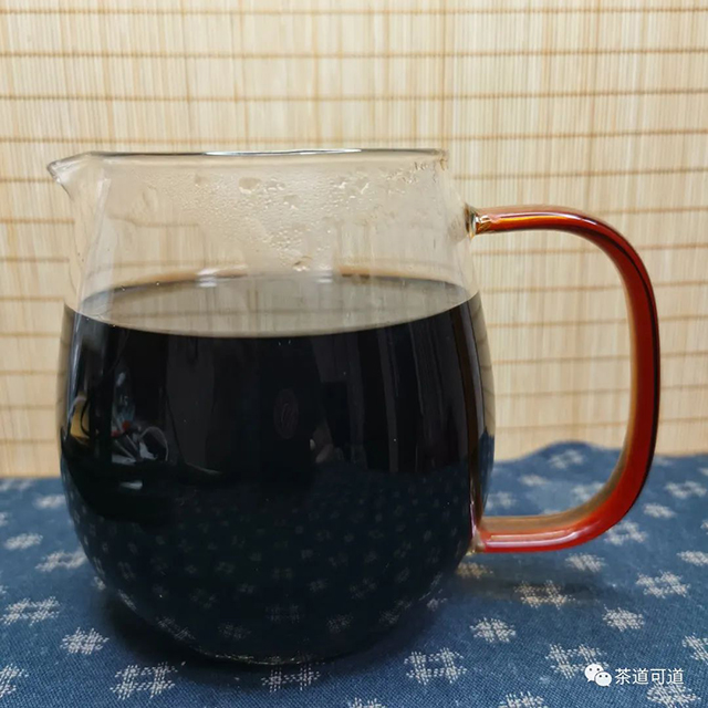 番顺2021年红方韵百龄熟茶125克砖茶样