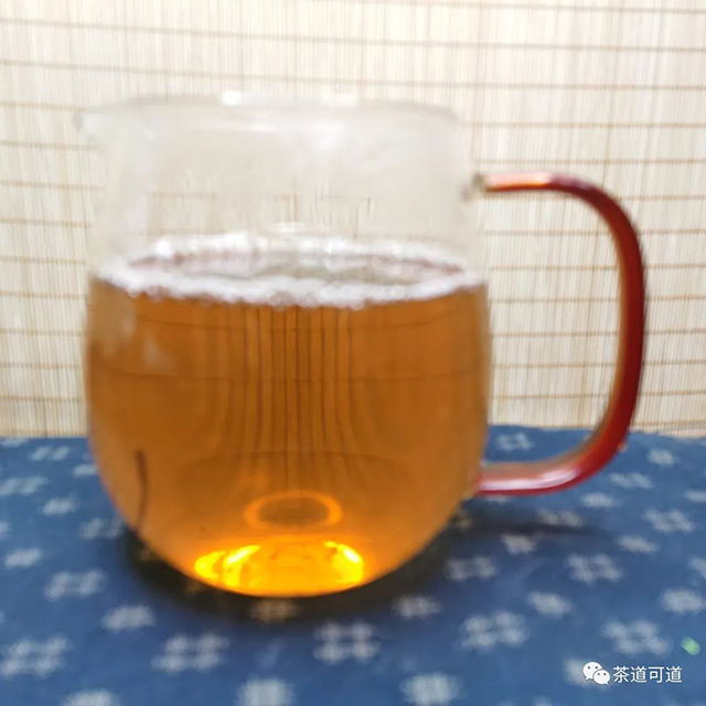 2022年大益乔木圆茶普洱茶