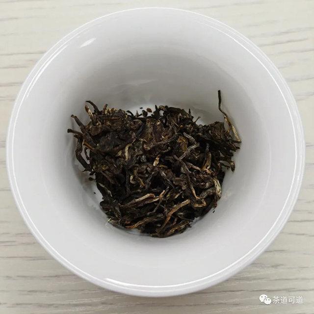 那卡普洱生茶357克饼