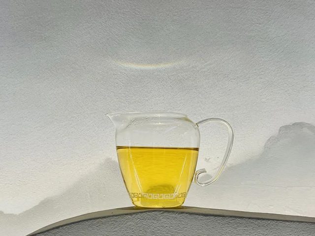 2022年中茶茗山冰岛五寨普洱茶