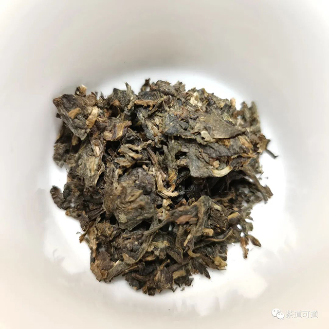 下关2012年雪域印象普洱生茶蘑菇沱紧茶